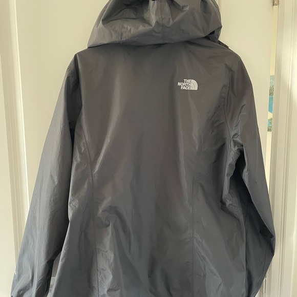 The North Face Women’s Rain Jacket - Picture 5 of 5